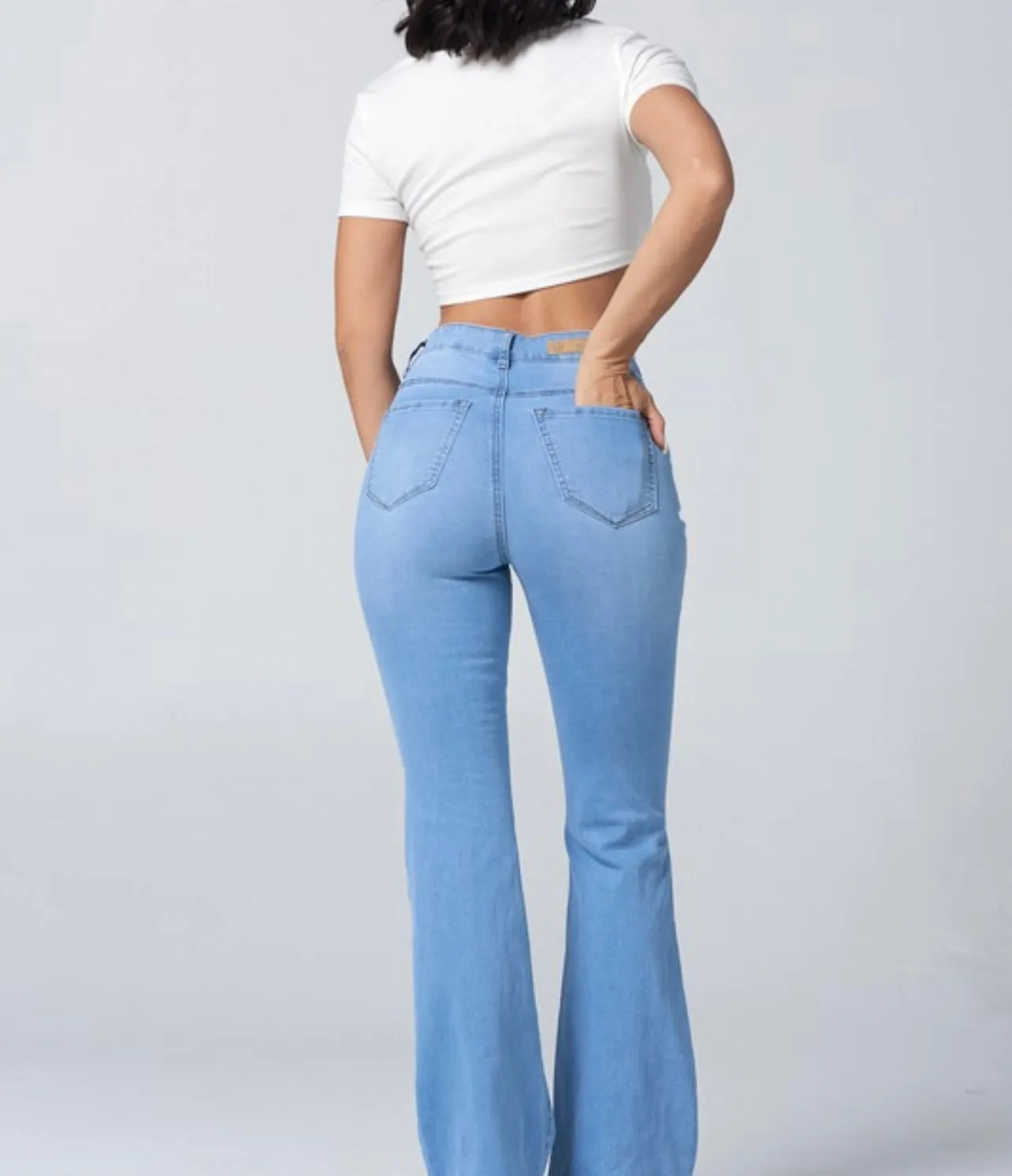 LIGHT DENIM HIGH WAISTED JEANS