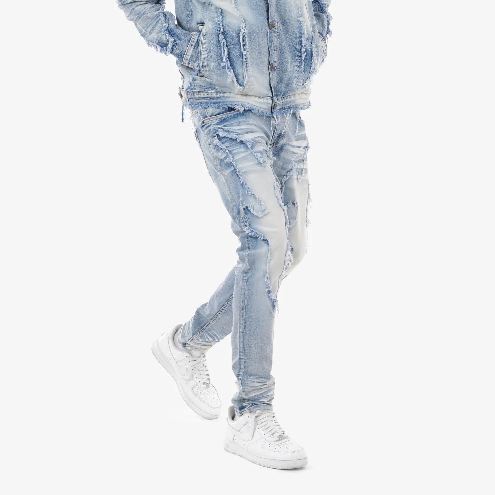 LIGHT SAND BLUE FRAYED JEANS