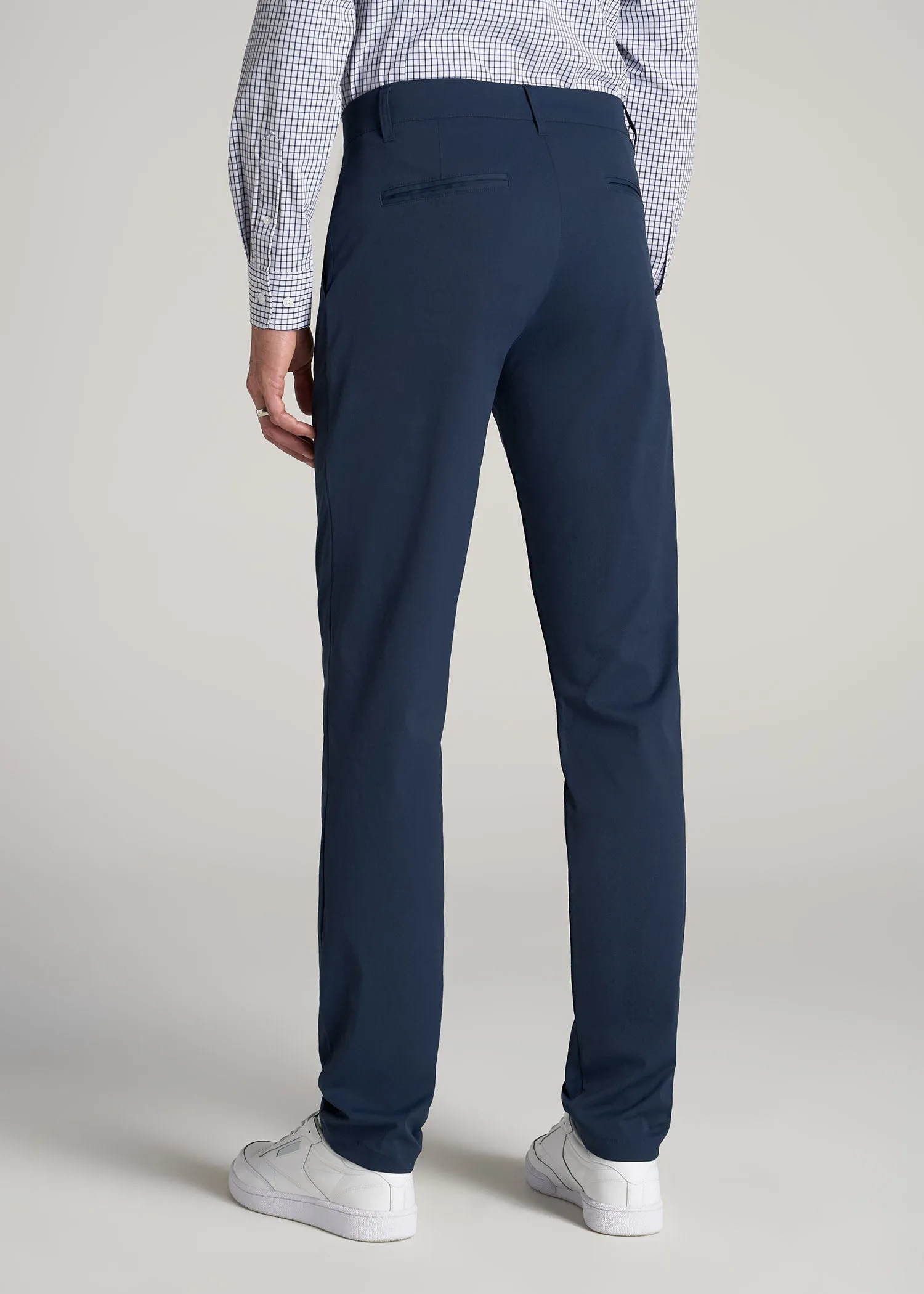 TAPERED FIT Traveler Chino Pants for Tall Men in Marine Navy