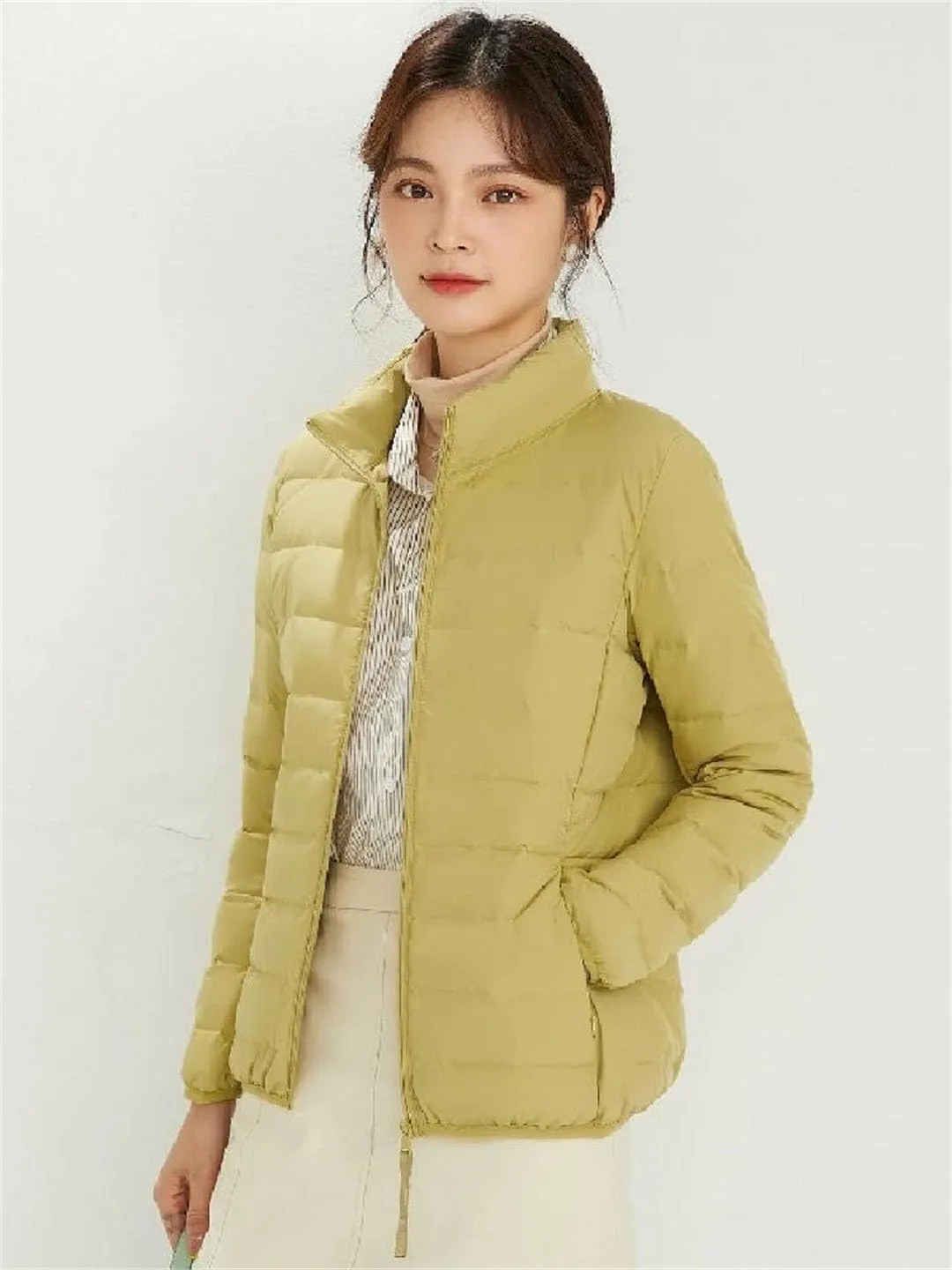 Women Short Puffer Jacket White Duck Down Slim Fit Ultra-Light Parka